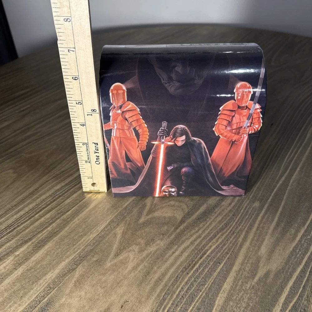 Star Wars The Last‎ Jedi Valentines Cards 32 + 48 Heart Seals 2017 Sealed Disney
